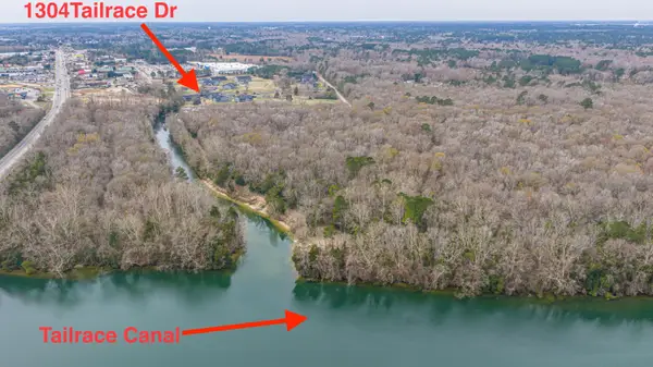 1304 Tailrace Drive, Moncks Corner, SC 29461