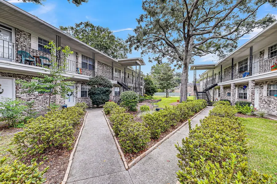 516 Arlington Drive #Apt B5, Charleston, SC 29414 - #2