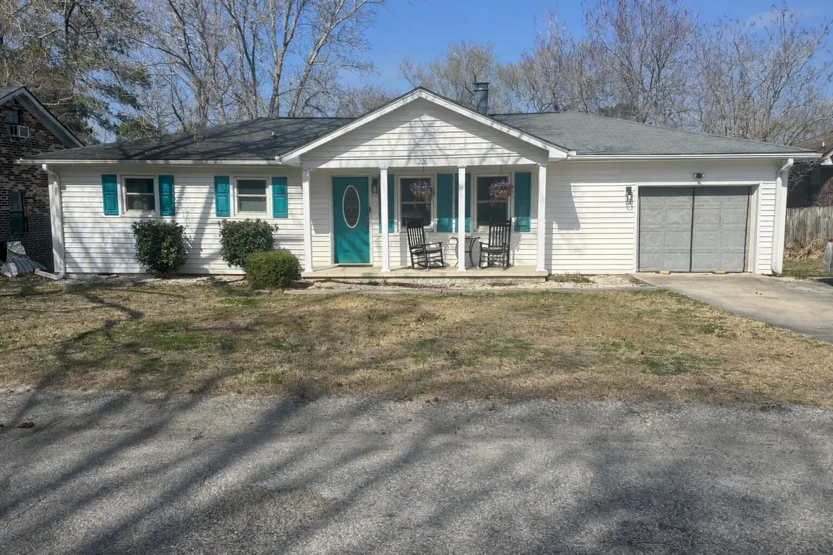 220 Crestwood Drive, Summerville, SC 29483 - #1