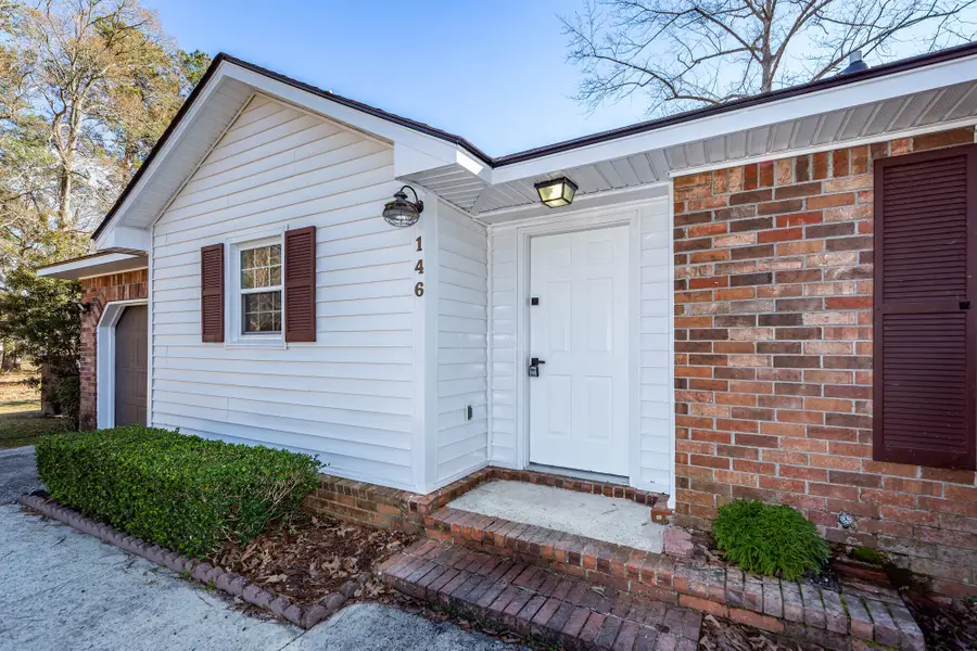 146 Highland Avenue, Summerville, SC 29486 - #2