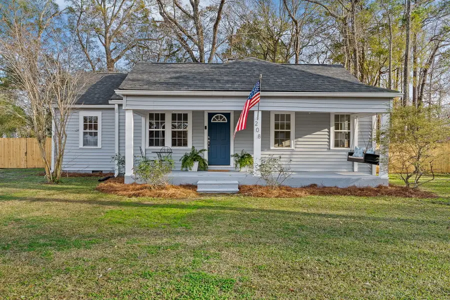 208 Newell Street, Moncks Corner, SC 29461 - #2