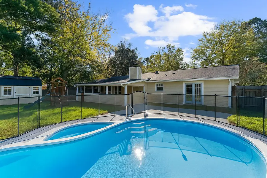 300 Logan Drive, Summerville, SC 29483 - #3