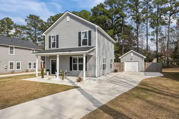 8704 Jenny Lind Street, North Charleston, SC 29406
