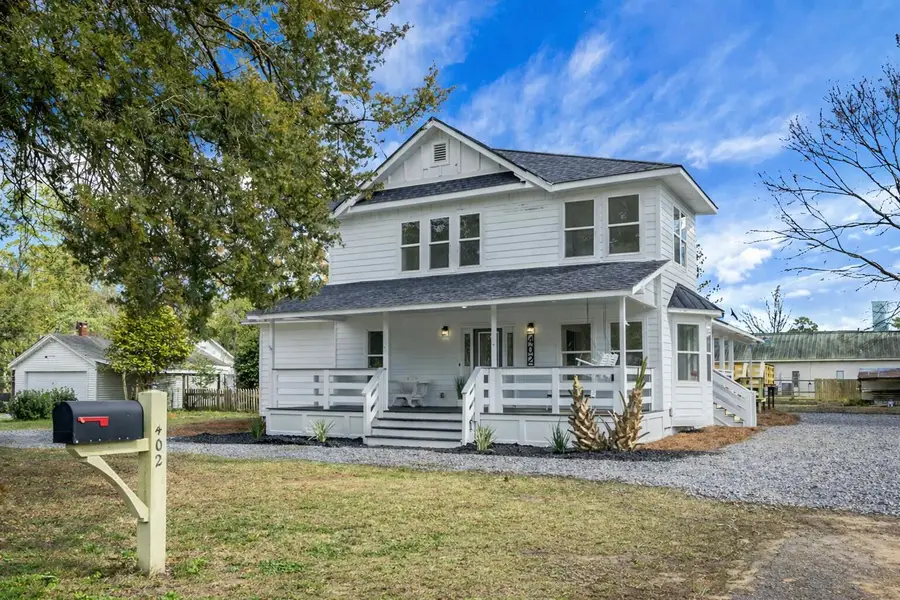 402 Sears Street, Saint George, SC 29477 - #2