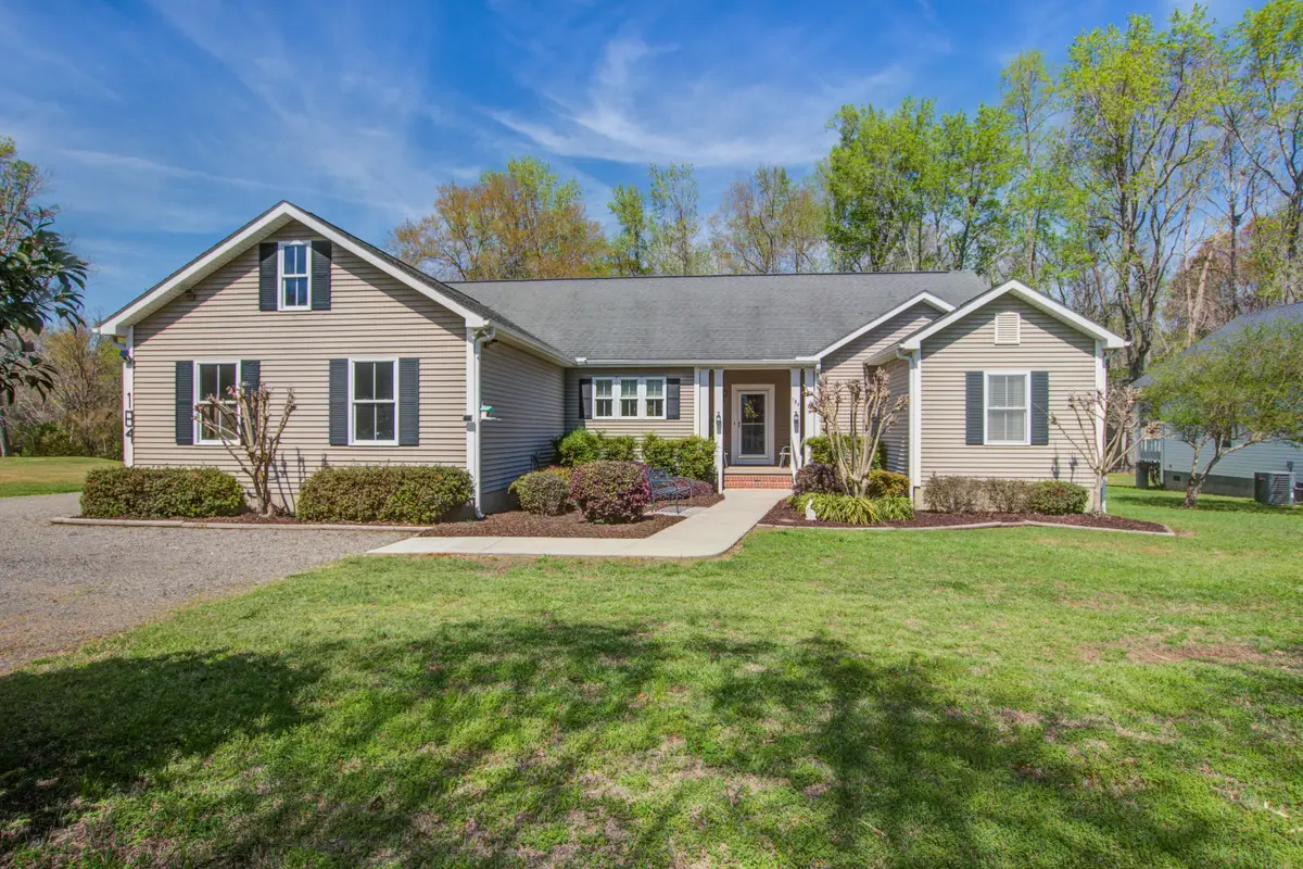 184 Columns Road, Summerville, SC 29483 - #1