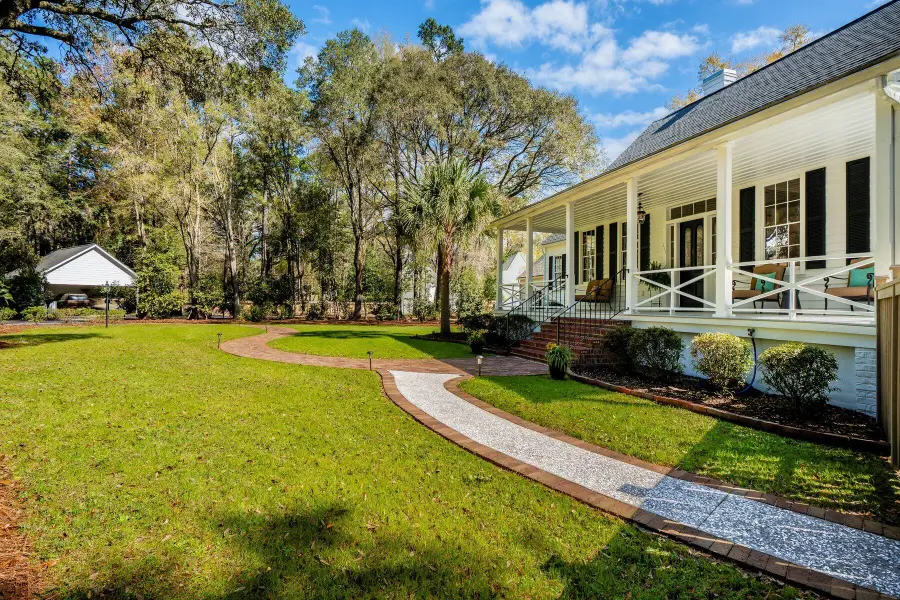 111 E Carolina Avenue, Summerville, SC 29483 - #3