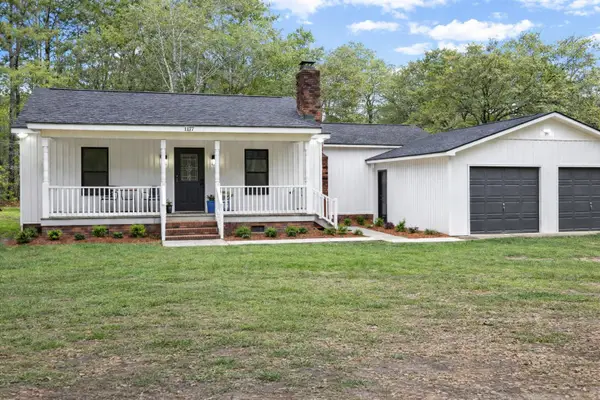 607 Lazy Hill Road, Moncks Corner, SC 29461
