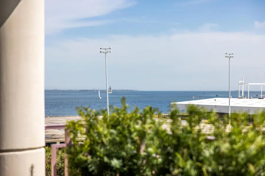 2 Laurens Street #Unit 4d, Charleston, SC 29401 - #3