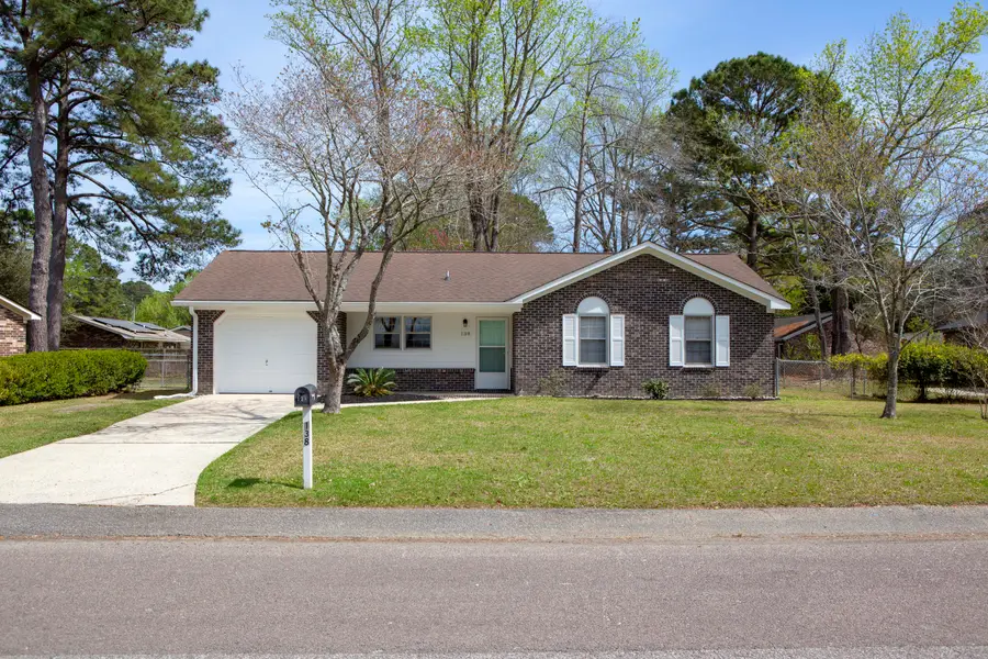 138 Pawley Drive, Summerville, SC 29483 - #3