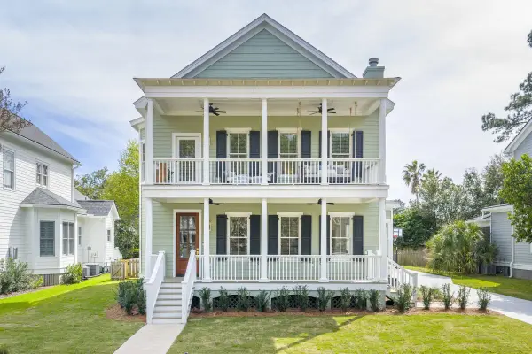 832 Tupelo Bay Drive, Mount Pleasant, SC 29464