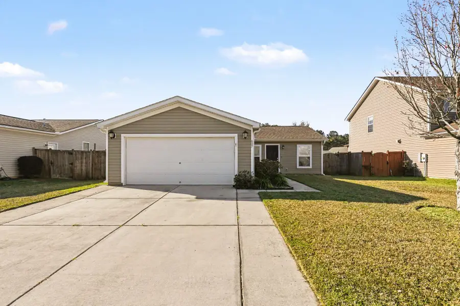 607 Grassy Hill Road, Summerville, SC 29483 - #3