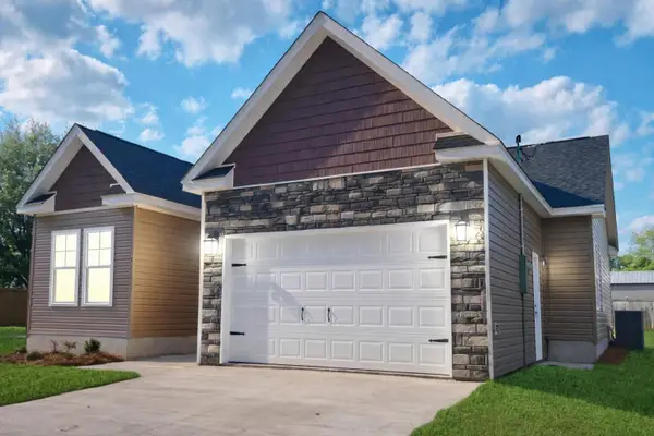 222 New Iris Lane, Ridgeville, SC 29472