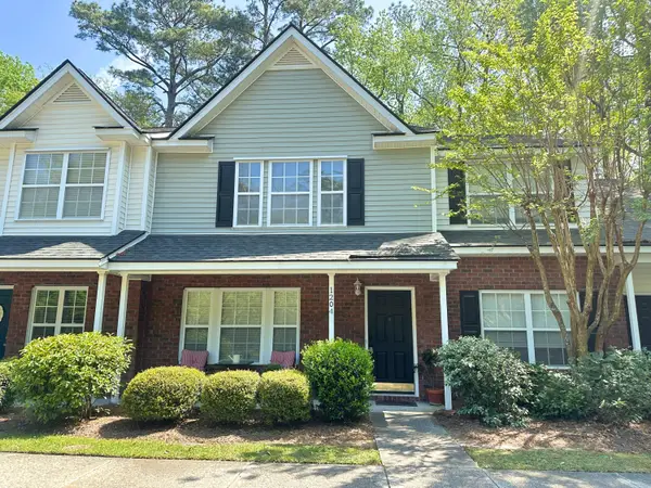 1204 Pine Bluff Drive, Summerville, SC 29483