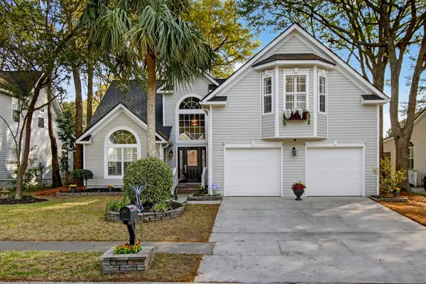 668 Majestic Oaks Drive, Charleston, SC 29412