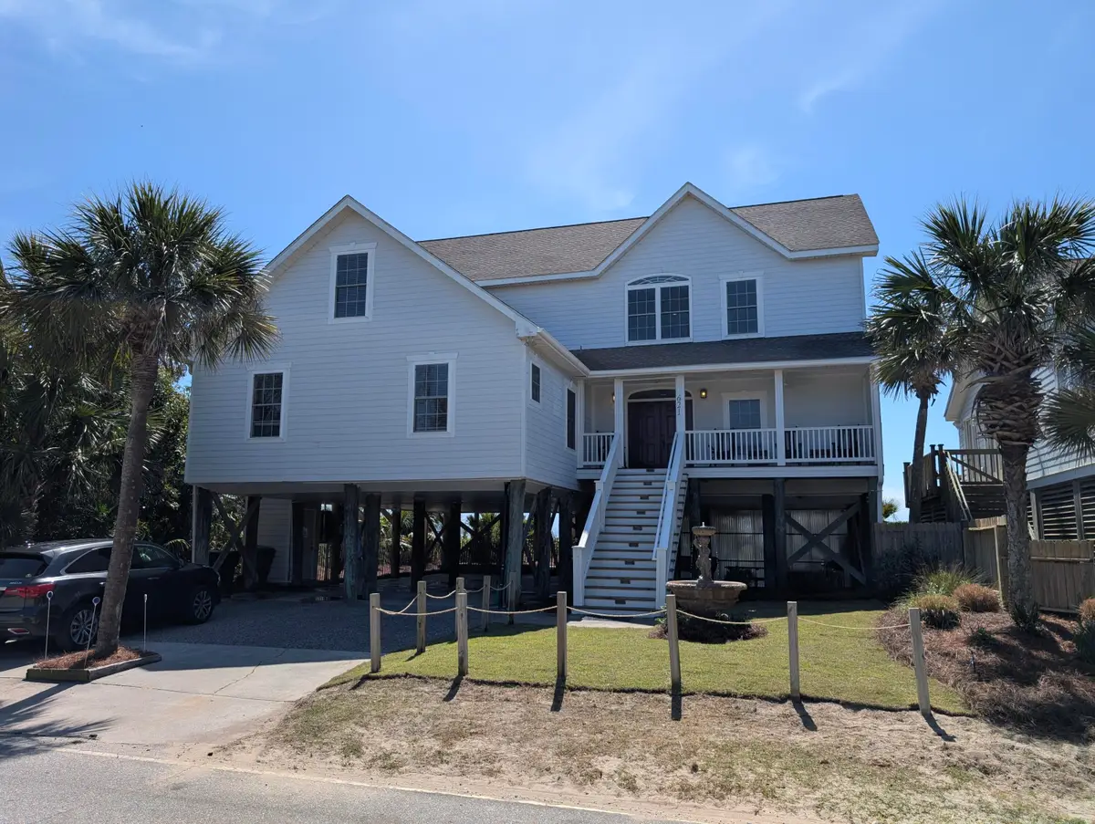 621 E Arctic Avenue, Folly Beach, SC 29439 - #1