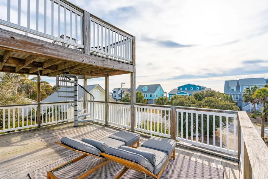904 E Arctic Avenue, Folly Beach, SC 29439 - #2