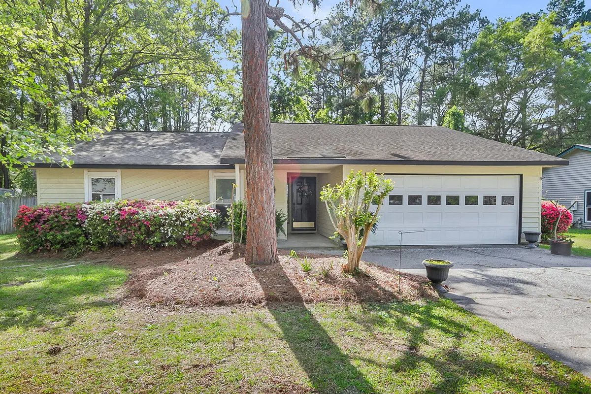 122 Bradd Street, Summerville, SC 29483 - #1