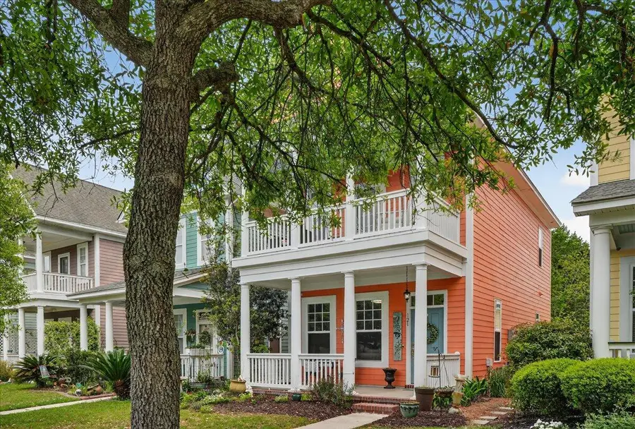 121 Hyacinth Street, Summerville, SC 29483 - #3