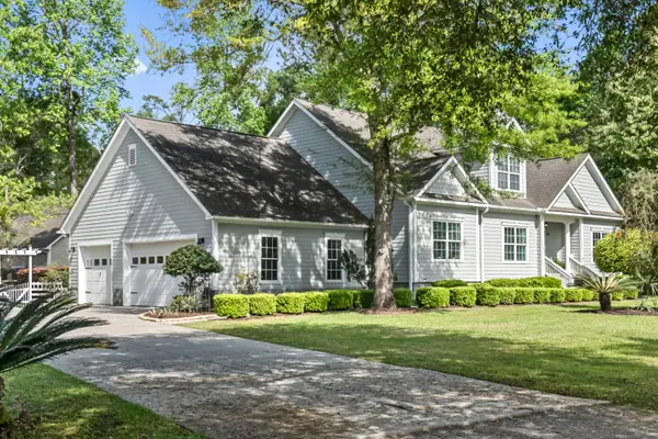 5691 Captain Kidd Road, Hollywood, SC 29449