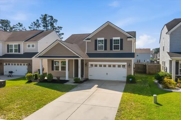 700 Redbud Lane, Summerville, SC 29486
