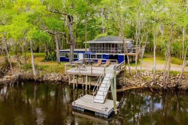 460 Trout Lane, Ridgeville, SC 29472