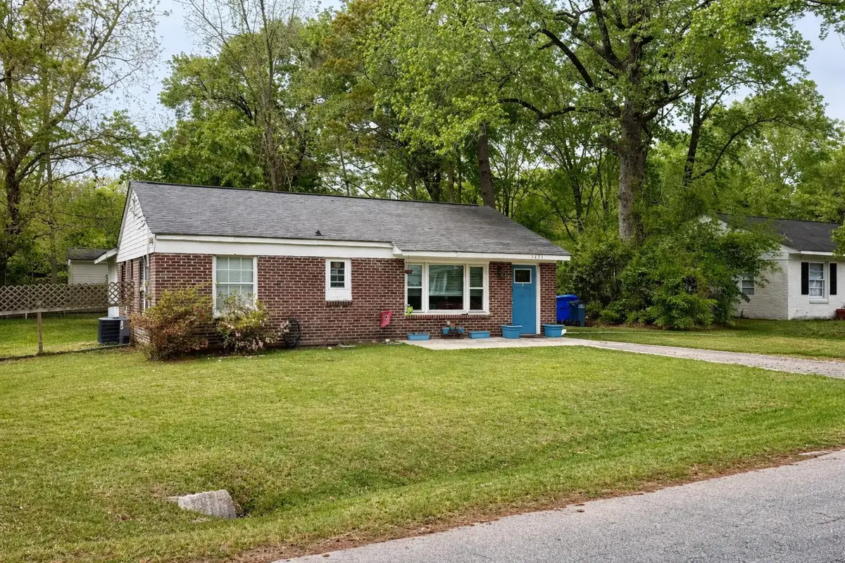 5431 Torgerson Avenue, North Charleston, SC 29406 - #1