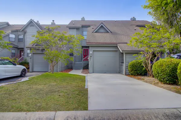 1071 Marsh Court Lane, Mount Pleasant, SC 29464