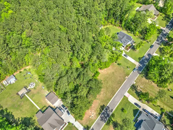 2033 Tacoma Circle, Ridgeville, SC 29472