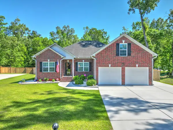 5547 Crescent View Drive, North Charleston, SC 29420