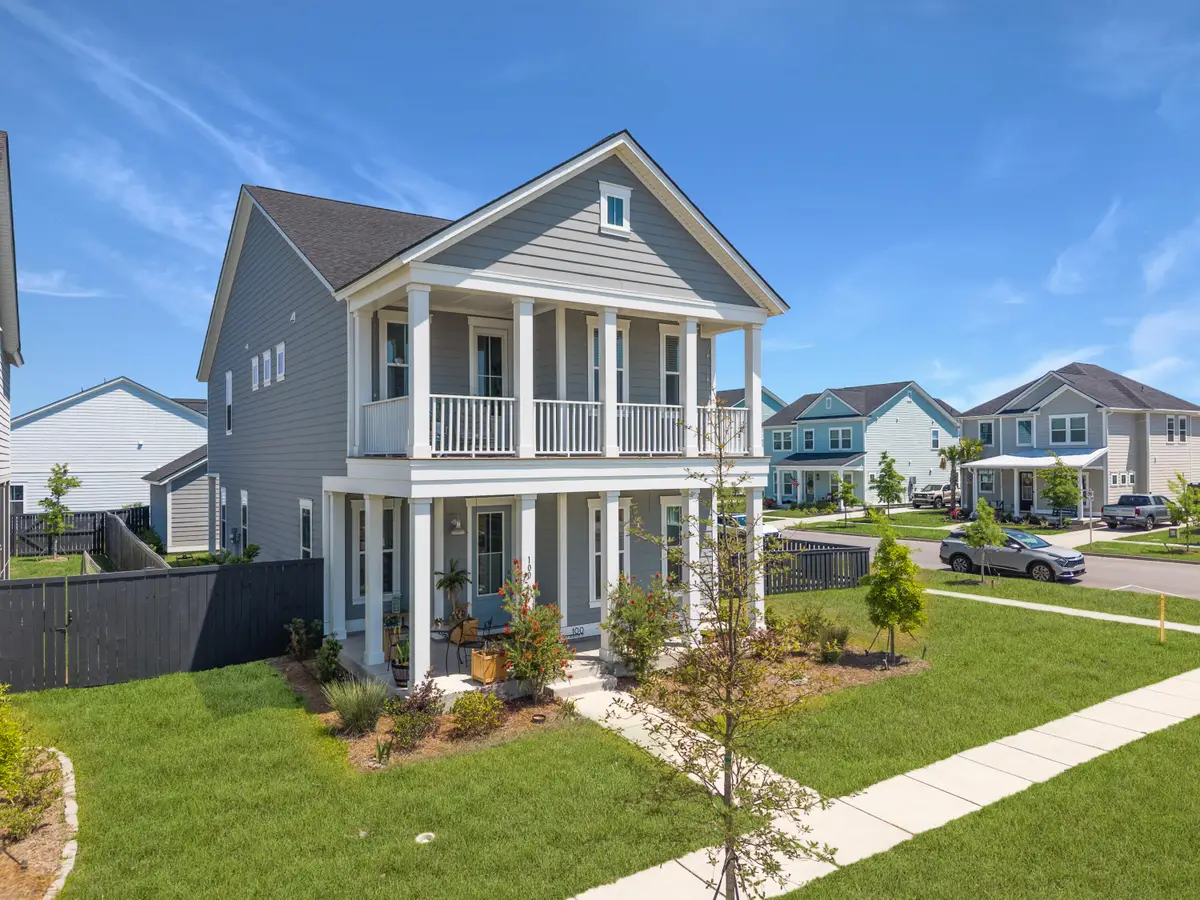 100 E Morton Street, Summerville, SC 29486 - #1