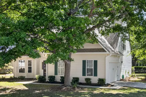 3224 Seaborn Drive, Mount Pleasant, SC 29466