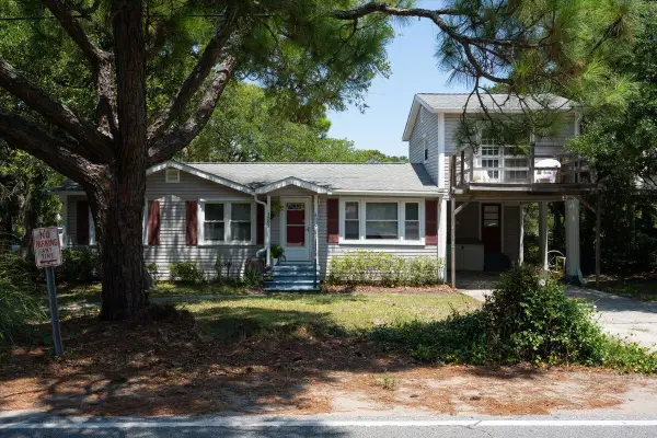 1302 E Ashley Avenue, Folly Beach, SC 29439