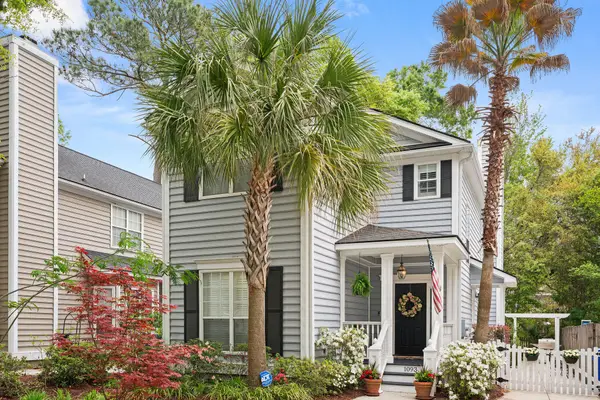 1093 Mathis Ferry Road, Mount Pleasant, SC 29464