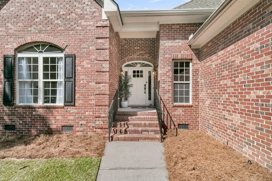 3708 Colonel Vanderhorst Circle, Mount Pleasant, SC 29466 - #3