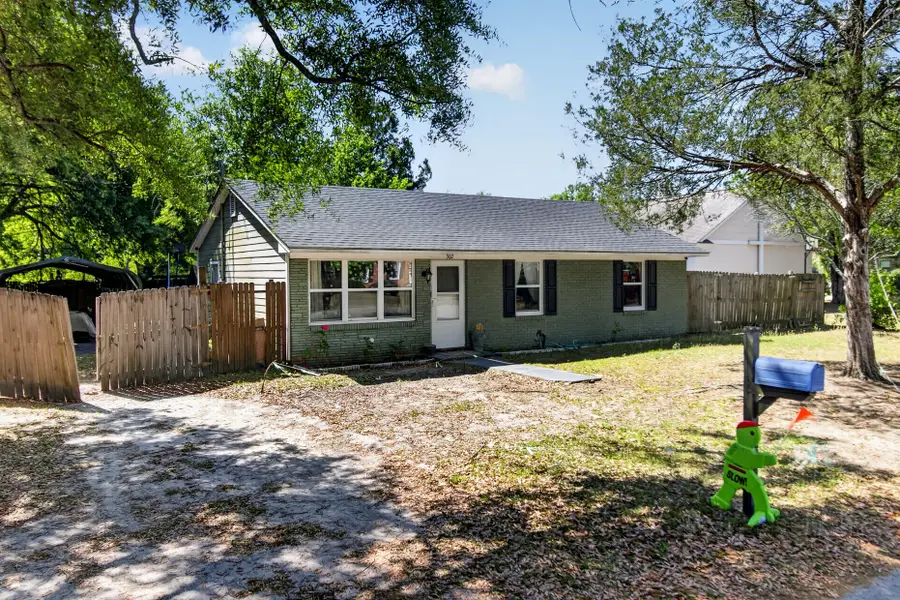 307 Thompson Street, Walterboro, SC 29488 - #3