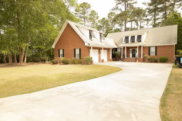 690 Longleaf Drive, Walterboro, SC 29488