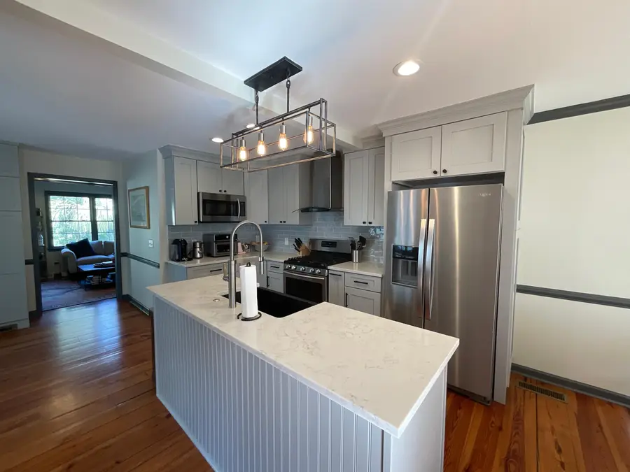 102 Beaufain Street #B, Charleston, SC 29401 - #2