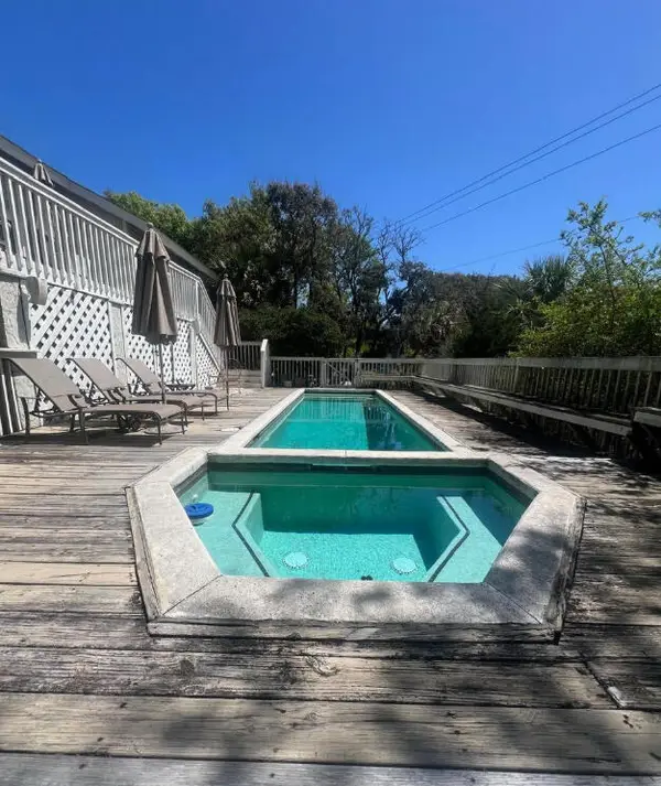 3 Barnacle Row, Isle of Palms, SC 29451
