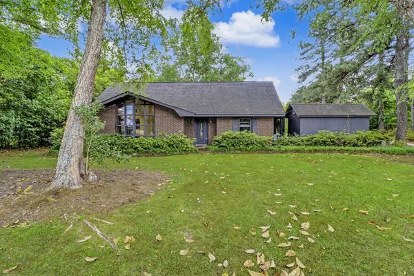 20 Salem Street, Mayesville, SC 29104