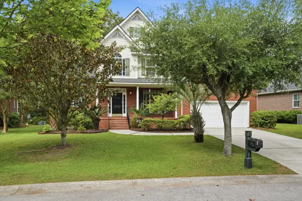2779 Waterpointe Circle, Mount Pleasant, SC 29466