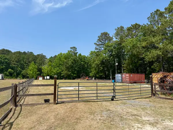 337 Weathers Farm Road, Bowman, SC 29018