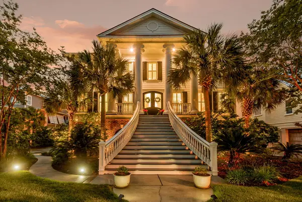 1652 Rivertowne Country Club Drive, Mount Pleasant, SC 29466