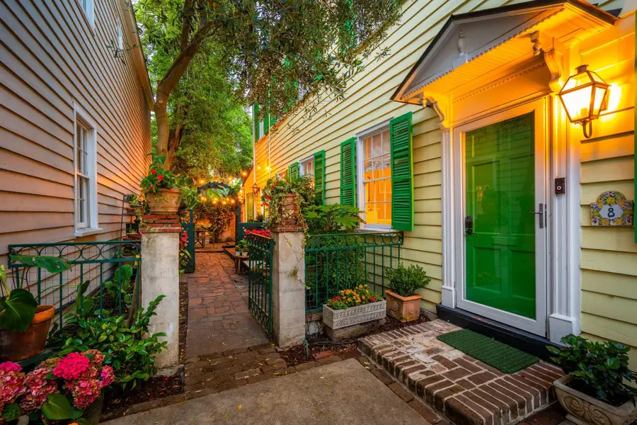 8 Trumbo Street, Charleston, SC 29401 - #2