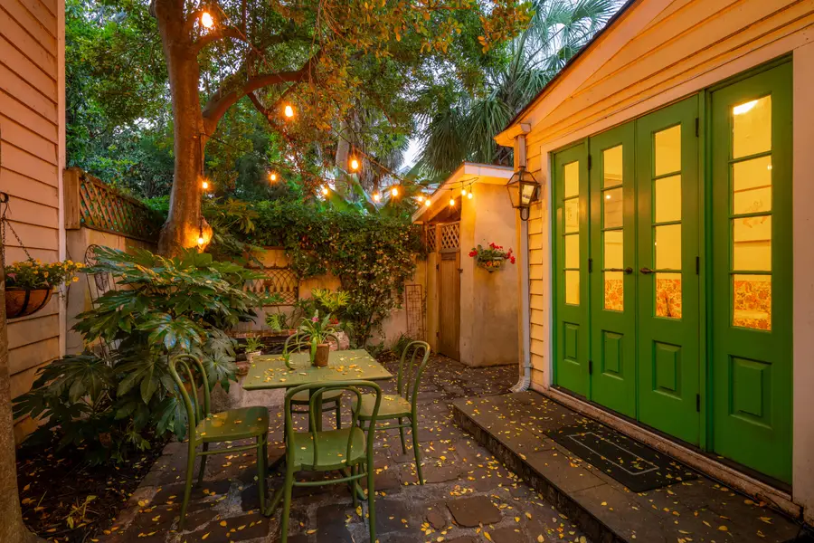 8 Trumbo Street, Charleston, SC 29401 - #3