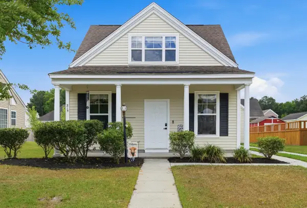 213 Killarney Trail, Moncks Corner, SC 29461