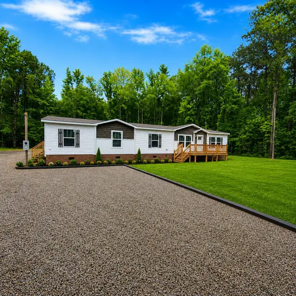 8590 Paxville Highway, Manning, SC 29102