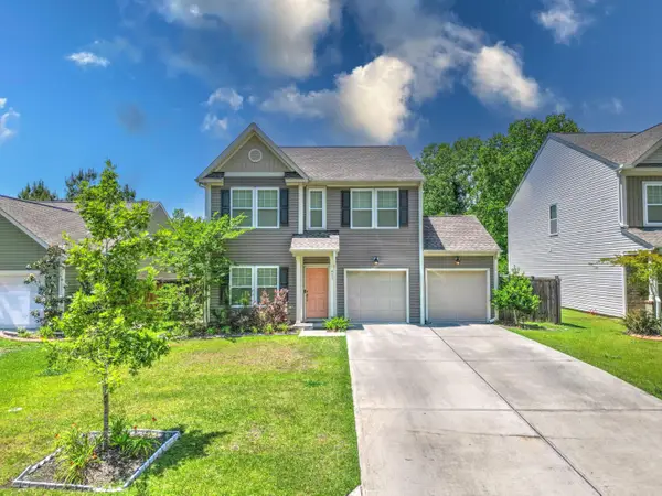 451 Thoroughbred Drive, Moncks Corner, SC 29461