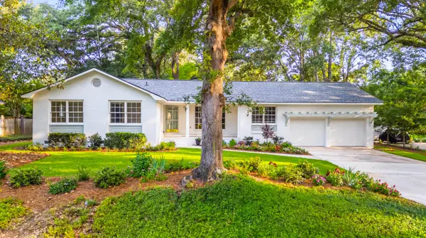 1389 Parkshore Drive, Charleston, SC 29407