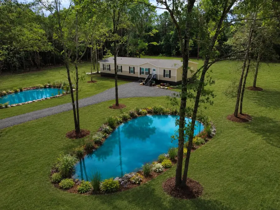 215 Cottonwood Lane, Walterboro, SC 29488 - #2