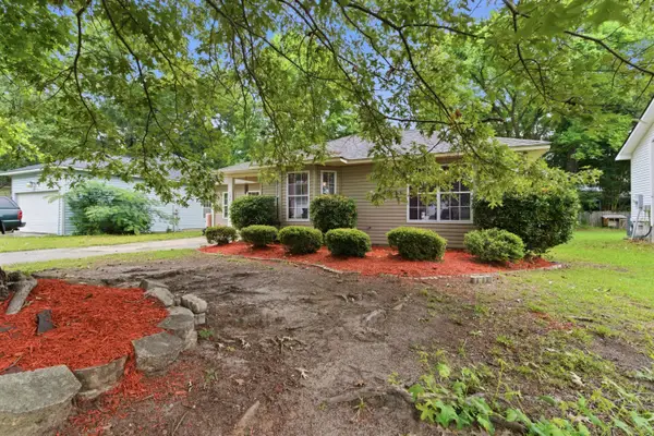 134 Pecan Grove Avenue, Goose Creek, SC 29445